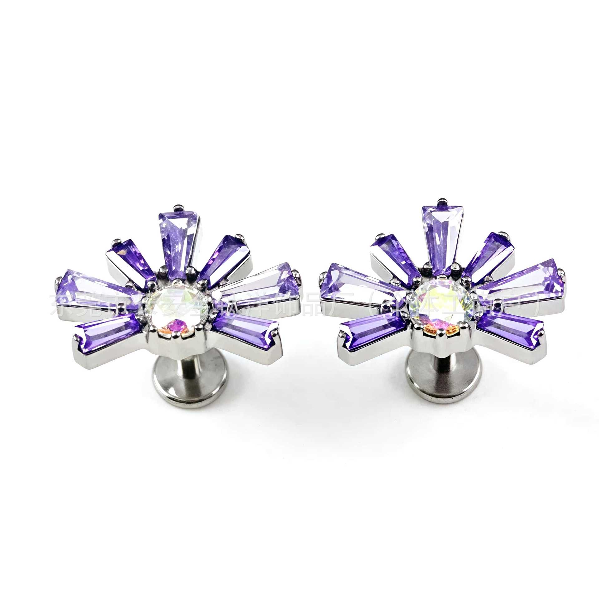 Pointed titanium steel lip stud product view