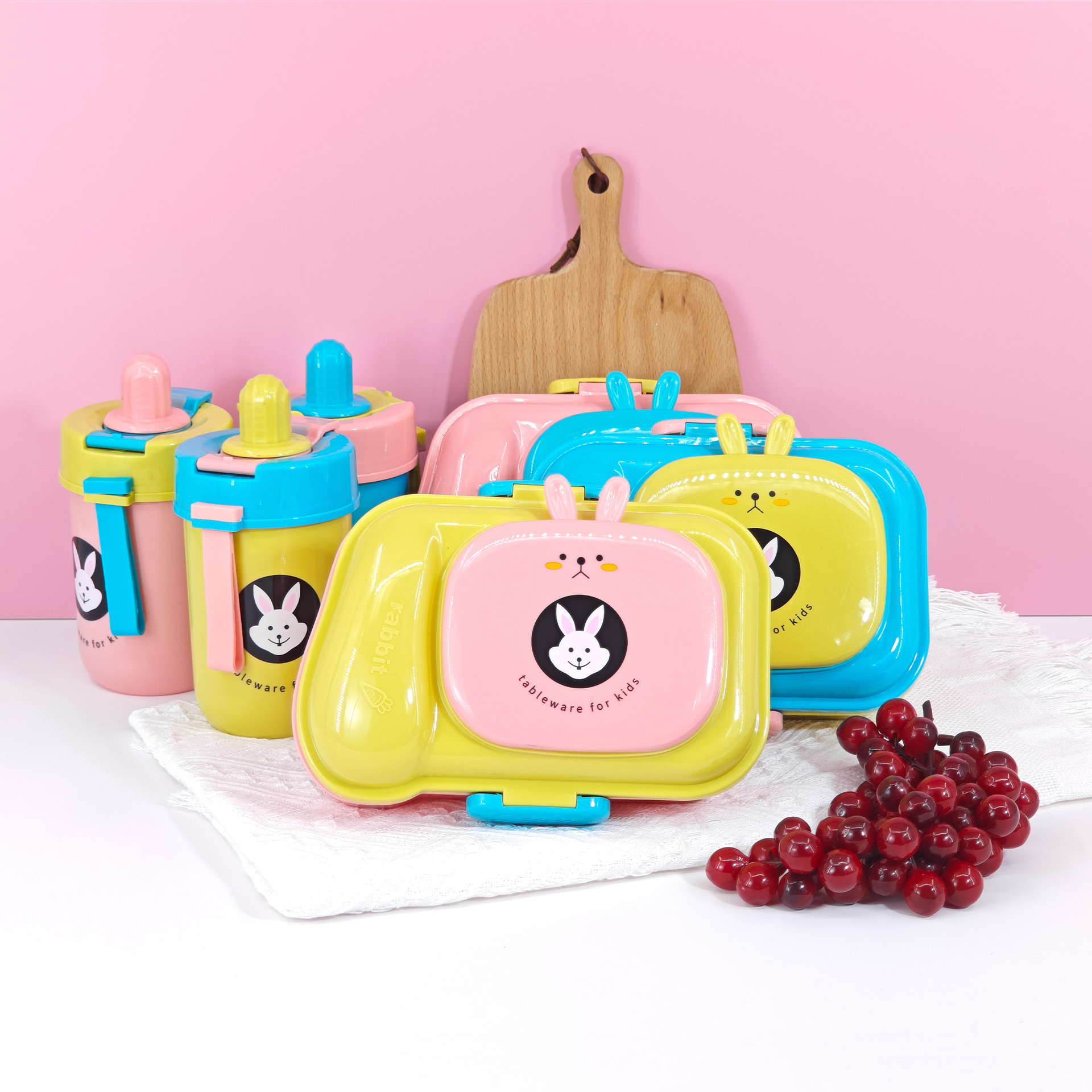 JINGMAO venta caliente caja de almuerzo de dibujos animados kettle set estudiantes niños lindos caja de almuerzo de almuerzo bebida directa taza de agua de paja