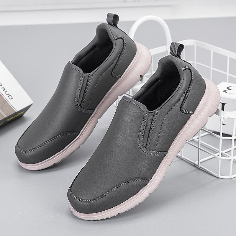 Nuevos zapatos de primavera y otoño deportes casuales, zapatos de marcha anti-deslizante, suela suave, mediana edad, Beijing, hombre de cuero
