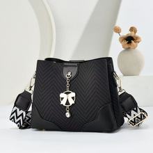 Ů2025¿߼б羳rСһlŮ