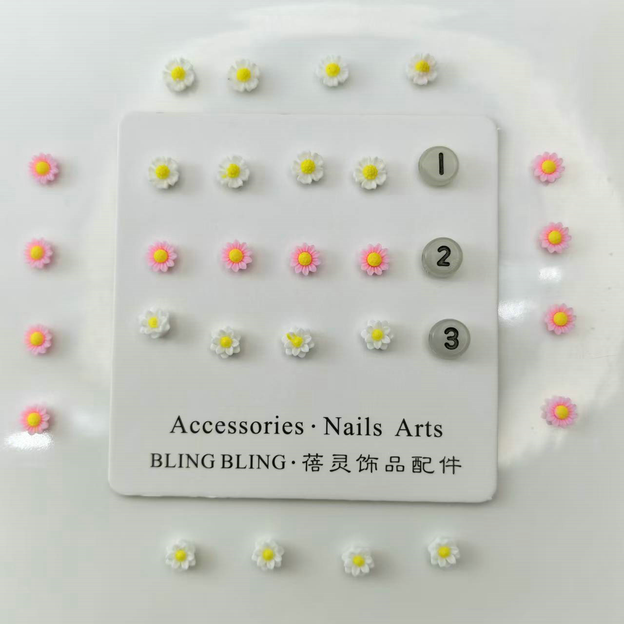 夜光小菊花美甲饰品批发_14.jpg
