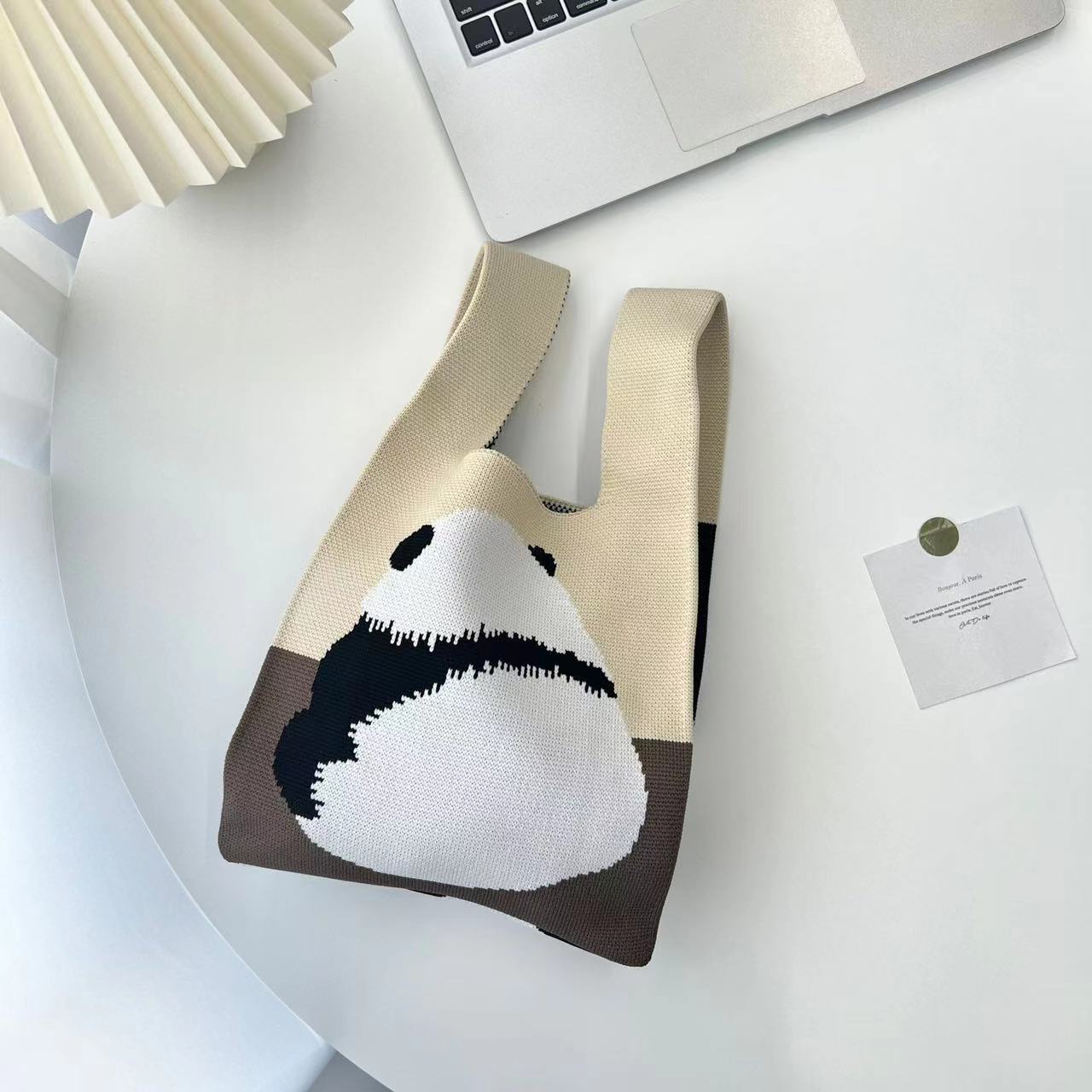 Panda-Serie Student Fashion Style Kapazität Big Tote 2023 Freizeit handgefertigt mit Handheld-Geschenktasche Chengdu Internet_voghion.com
