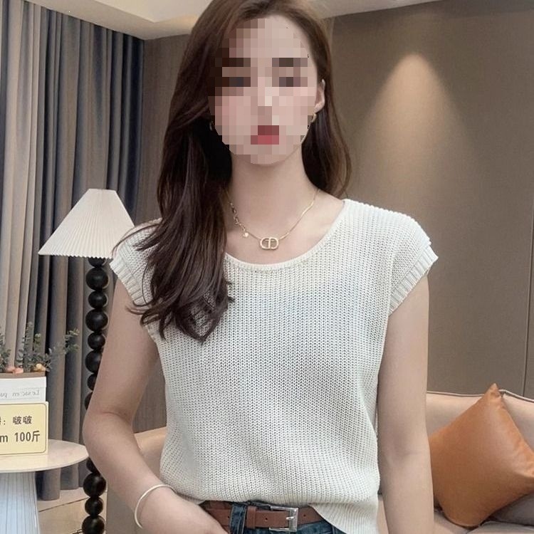 màu trắng ngà