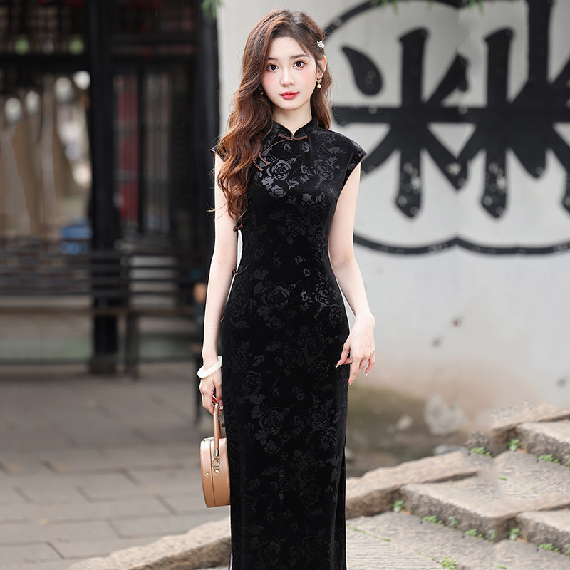 無袖黑色國風新中式長款改良旗袍2025新款年輕款女復古修身春夏季