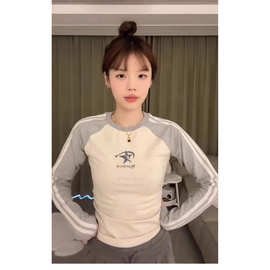 美式复古甜辣风圆领长袖t恤女秋冬新款拼接撞色修身显瘦短款上衣
