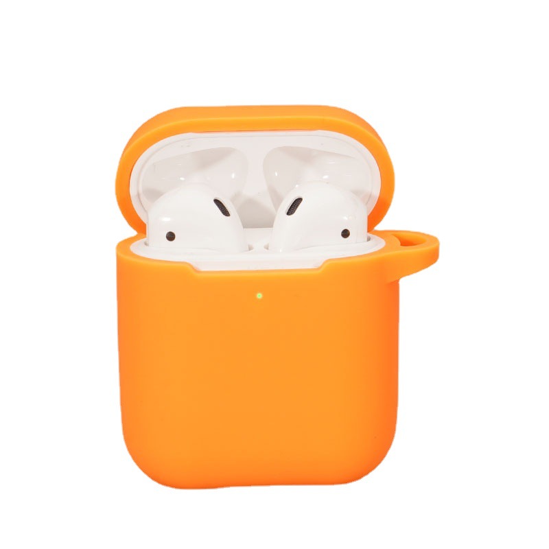 Защитный силиконовый чехол для Apple AirPods