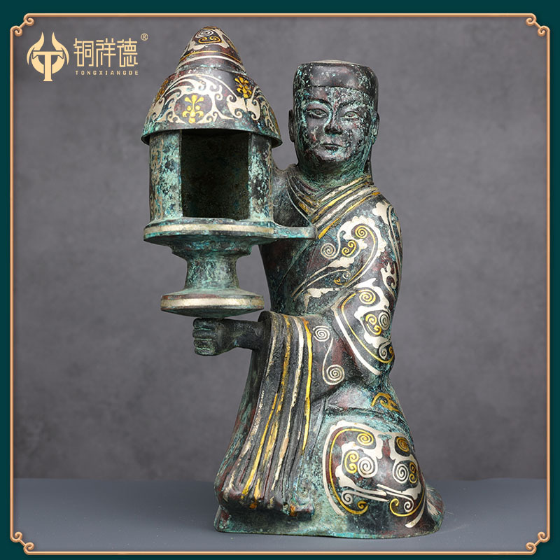 Ancient Bronze Ware Ornaments Han Changxin Palace Lantern Copper Chinese Floor Lamp Human Shape Palace Lantern Han Wedding Props Antique Collection