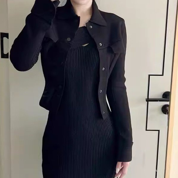 2026 Spring and Autumn New Style Three-Dimensional Tailoring Automatic Waist Adjustment Pure Black Single-Breasted Pocket Cardigan Jacket for Women