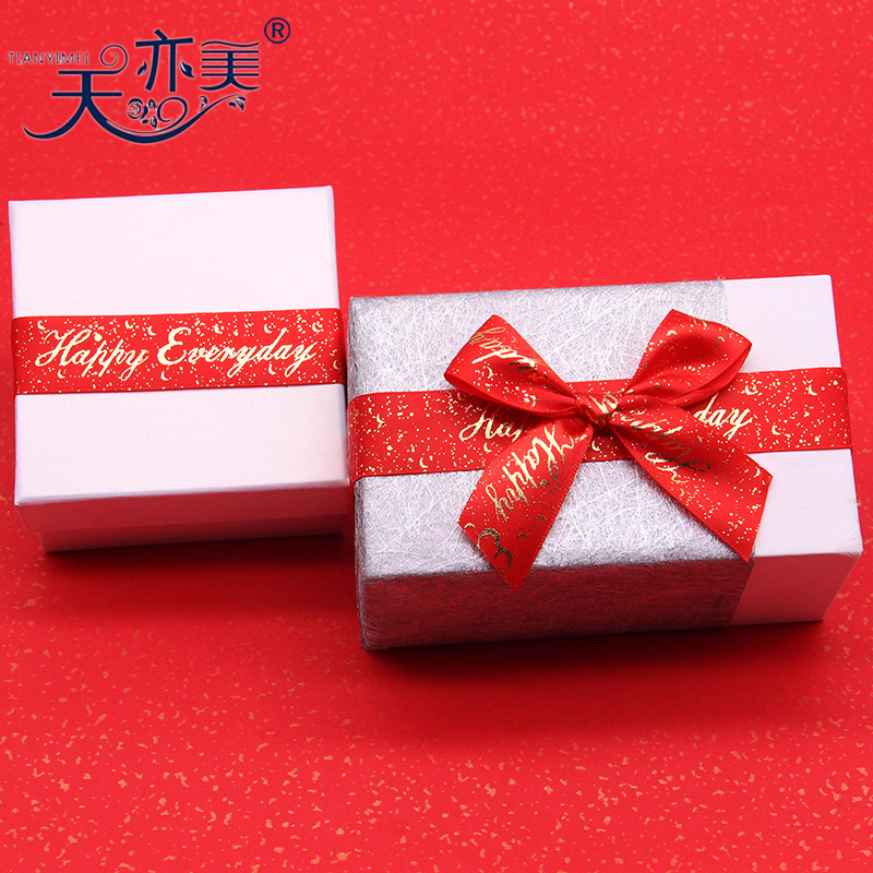 Tianyi Mei Año Nuevo arco de decoración china arco de cinta roja personalizado estampado de poliéster con mano nudo