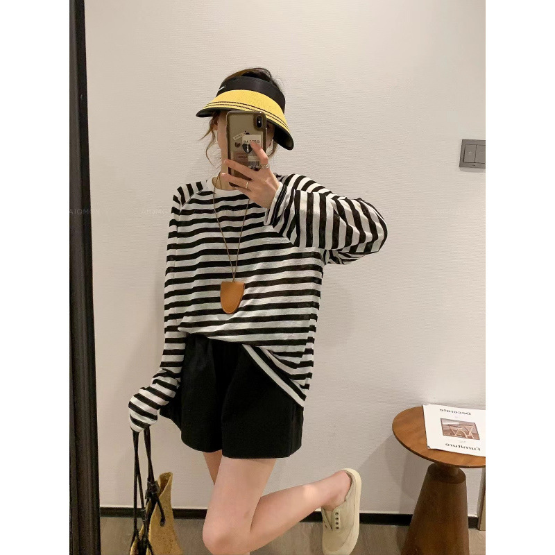 薄いアイスシルク長袖 Tシャツトップス女性のための 2025 新しいホットスタイル夏ルーズレイジーストライプ日焼け止めシャツブラウス|undefined