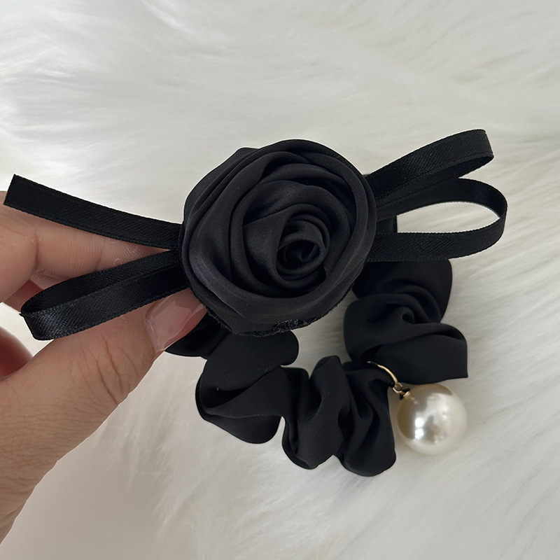 Women's Elegant Simple Style Rose Cloth Hair Tie display picture 7