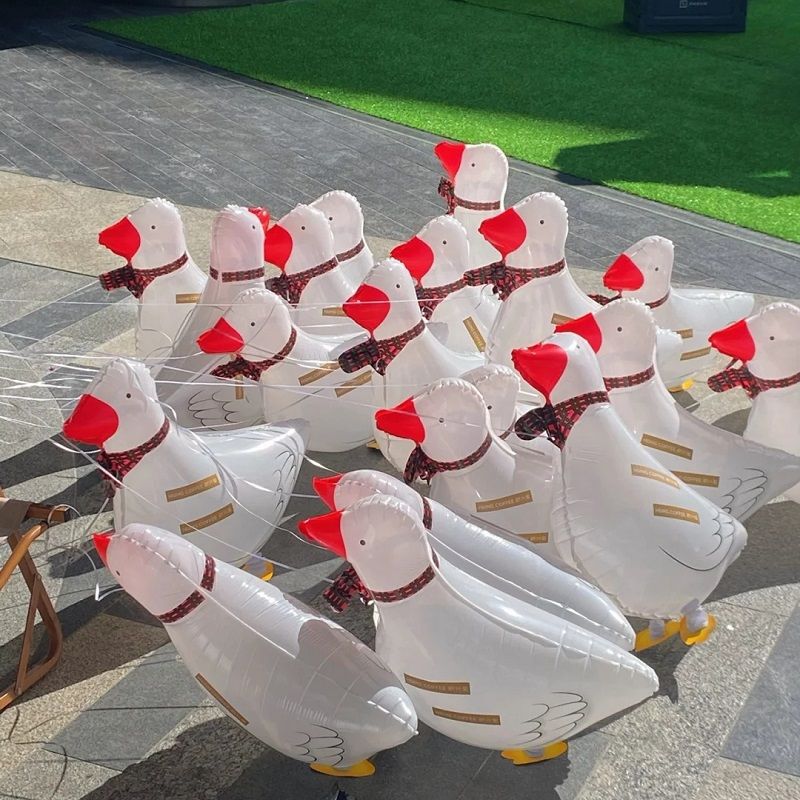 White Duck Walking Balloon Animal Walking Net Red Red Riding Book Aluminum Film Balloon Helium Wholesale Night Market Stall