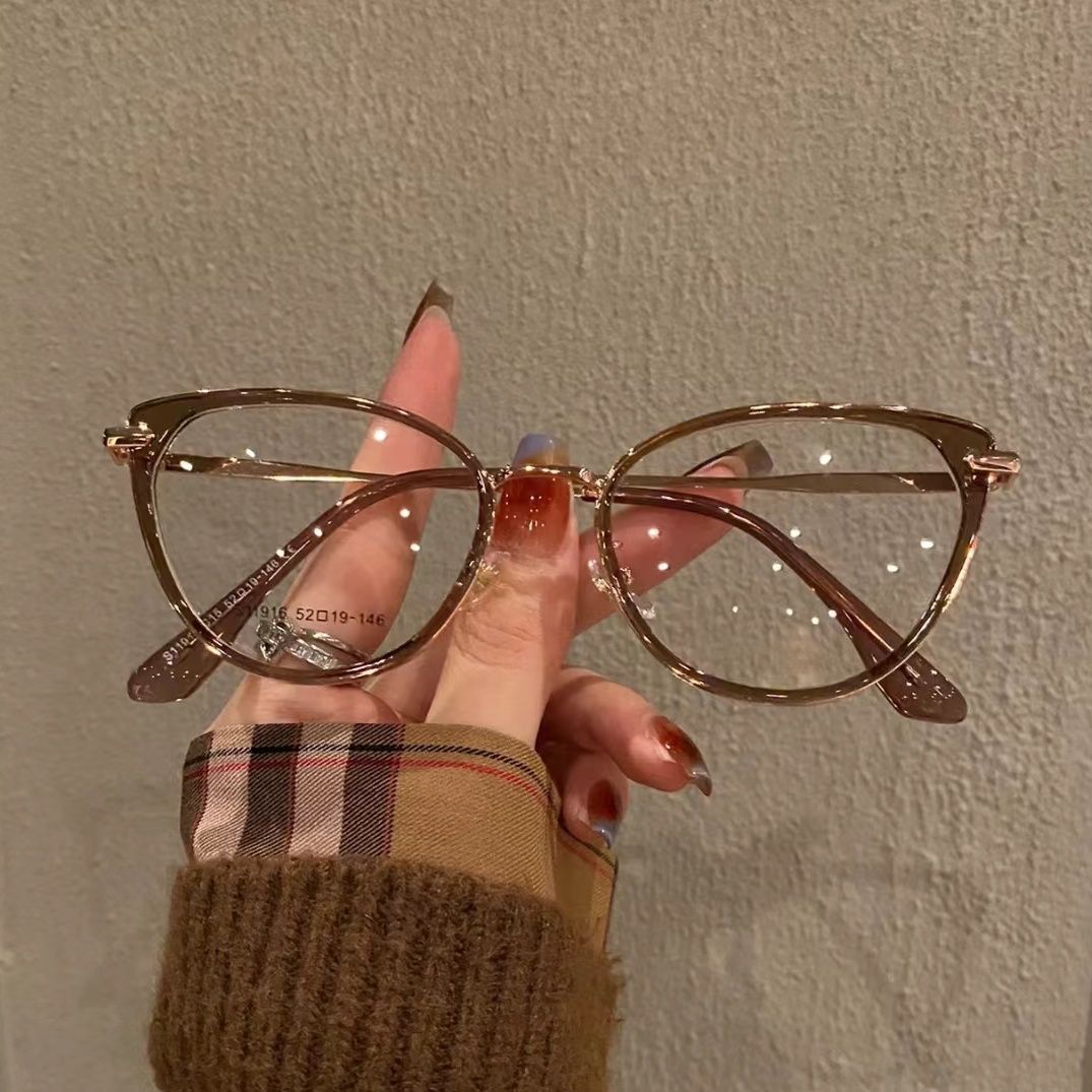 Las nuevas gafas de miopía de ojo de gato para mujer son pequeñas, frescas, ultraligeras, retro, de moda, de alta gama, anti-luz azul, marco de espejo de ojo blanco image 3