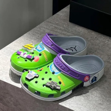 Cross卡洛驰爆款童鞋巴斯光年玩具总动员洞洞鞋休闲沙滩儿童鞋男