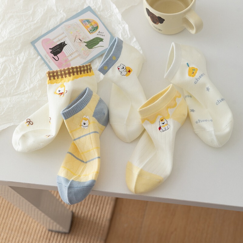 New Style Socks for Women in Spring and Summer, Cartoon Puppy Embroidered Short Socks, Cute Girly Style Breathable Cotton Socks, Wholesale from Zhuji New Style Socks for Women in Spring and Summer, Cartoon Puppy Embroidered Short Socks, Cute Girly Style Breathable Cotton Socks, Wholesale from Zhuji