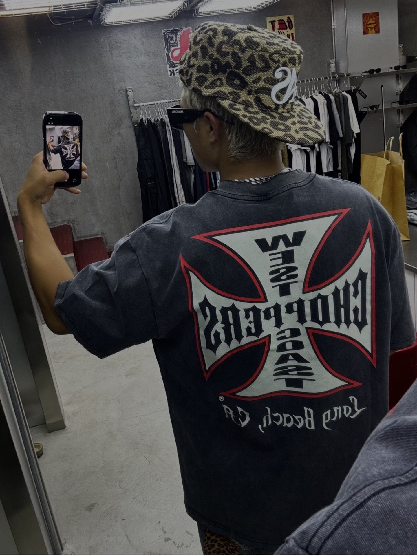 Camiseta de Manga Corta para Hombre, Cruz de Hierro Lavada y Corte Holgado de W Choppers | Comodidad Transpirable