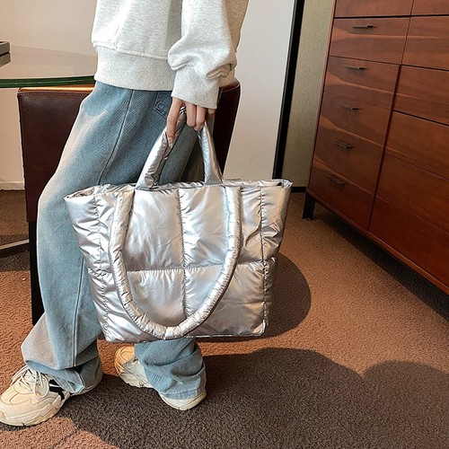 高级质感包包女新款大容量时尚秋冬棉服单肩包羽绒手提托特包