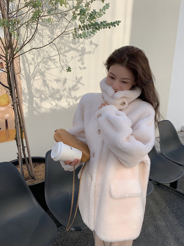 Fur integrated lamb wool coat for women, mid-length 2021 autumn and winter new style sheep sheared coat, young style fur