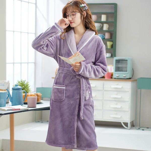 Women's robe V dense purple