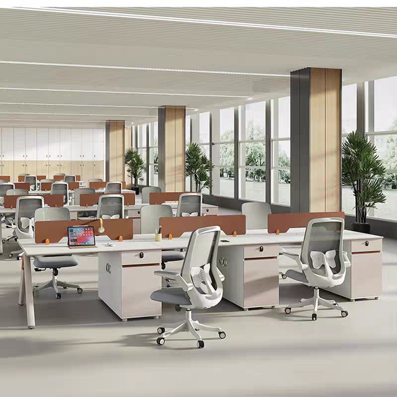 Mesa y silla de personal combinación simple y moderna de cuatro personas cuatro pantallas de personal mesa de computadora mesa de estación de trabajo