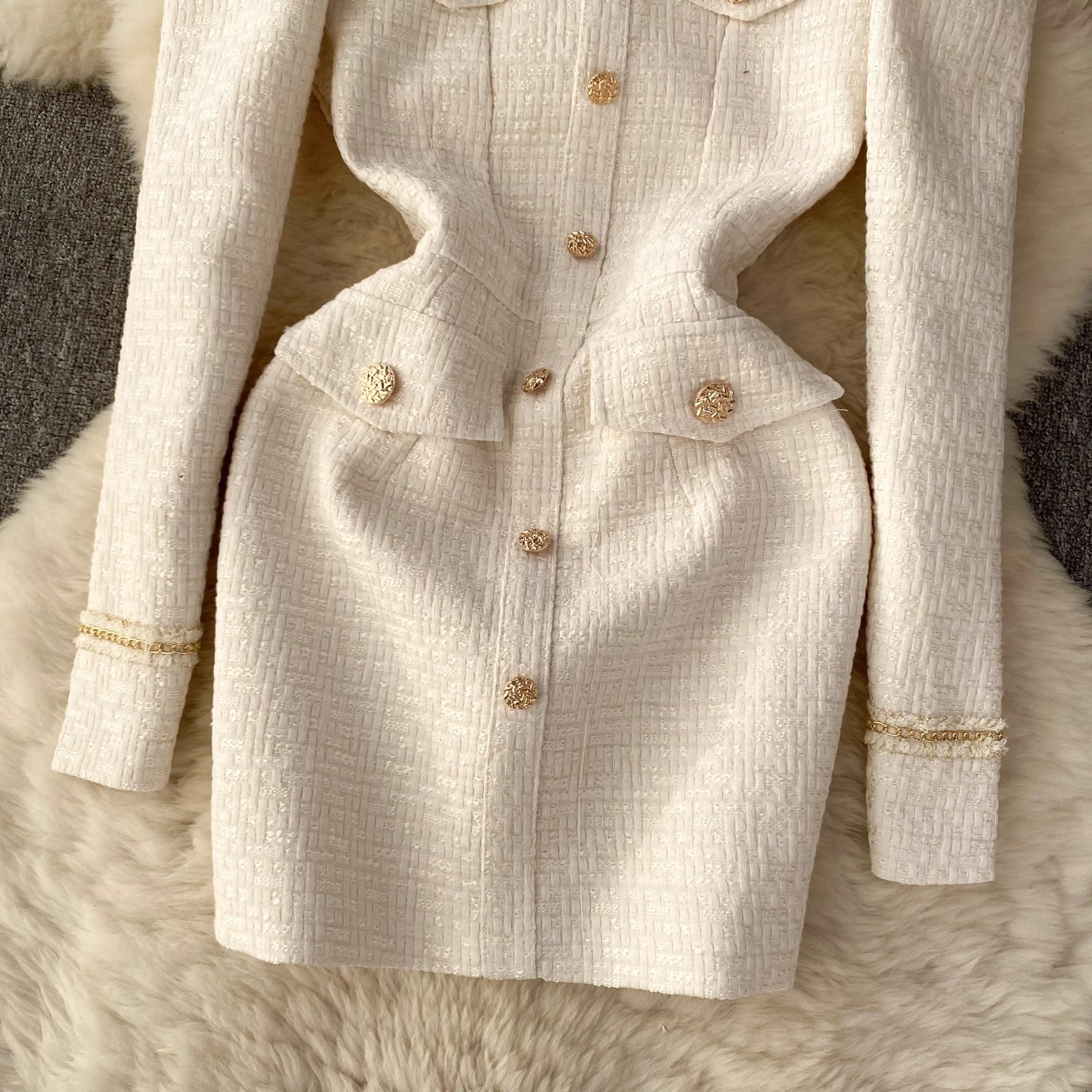 Women's Clothing high end dress for women in autumn and winter, celebrity temperament, light luxury, metal buckle, slim fitting puff sleeve dress_senzul.com