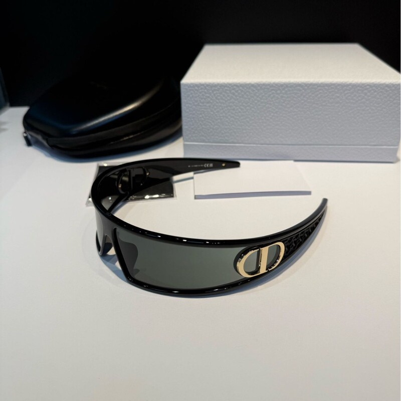 New Style Hair Band Sunglasses Two-in-One Advanced Plate Goggles Fashion Future Technology Black Sunglasses New Style Hair Band Sunglasses Two-in-One Advanced Plate Goggles Fashion Future Technology Black Sunglasses