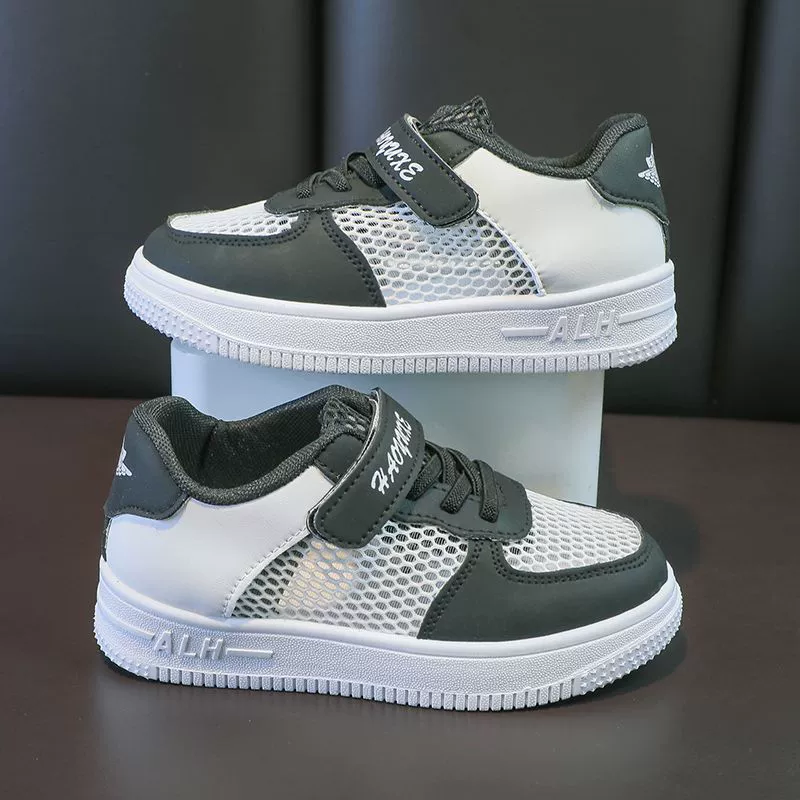 Весенне-осенняя сетчатая обувь для мальчиков, детские спортивные сандалии, дышащая обувь для девочек, новые летние детские туфли на мягкой подошве среднего и большого размера.