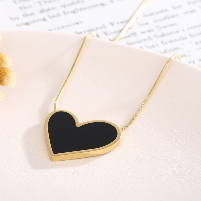 6g Weight PVD Coated Gold Plating Process 18K Real Gold Plated Plating Material Fashion Heart Shape Titanium Steel Plating Shell Earrings Necklace