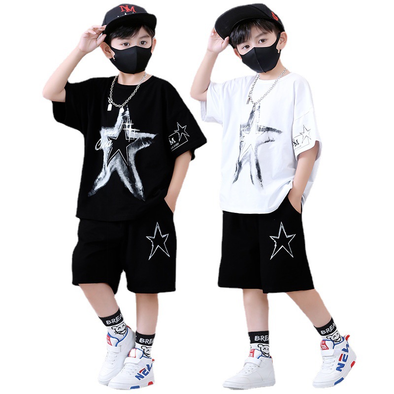 Completo da ragazzo 2023 nuovi pantaloncini estivi a maniche corte per bambini, popolari su Internet e alla moda per le strade durante lo sport_voghion.com