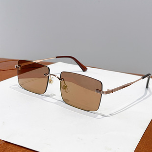 �o���ҕ���RŮ����ק��̫��R�����жȔ�������͟o߅��ī�R��