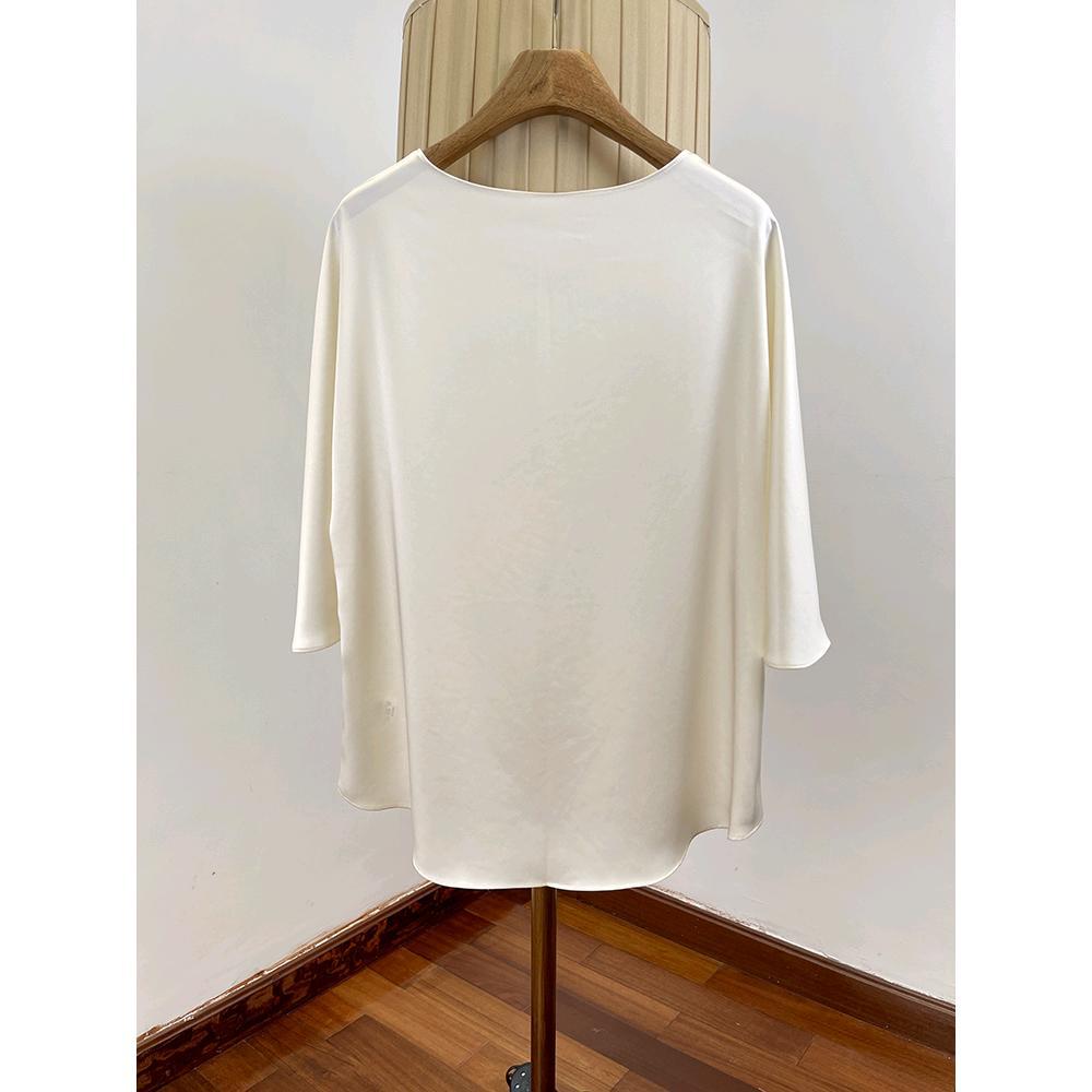 (2개) 여성을위한 기질 간단한 양면 새틴 아세테이트 V-NECK 셔츠  시원하고 편안한 올 매치 풀오버 로터스 리프 슬리브 티셔츠 탑 여름