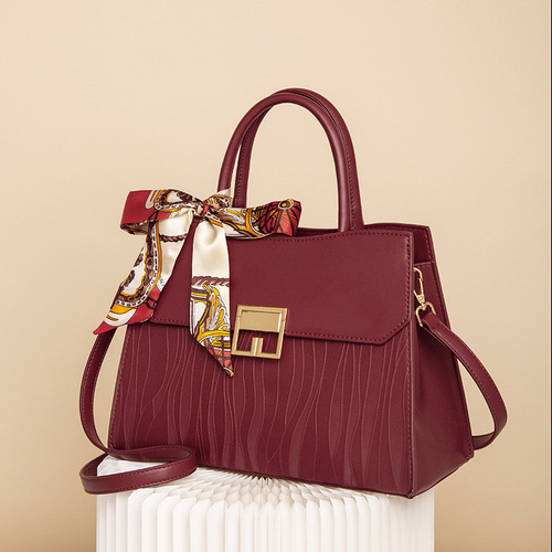 Red Handbag for Women, Mother's Wedding Bag  New Model, High-End, Mid-Age Lady Shoulder Bag, Grandmother's Crossbody Bag for Women