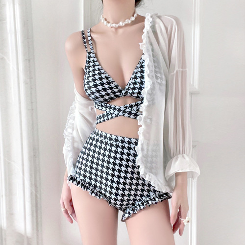 Song Zhiya's same style swimsuit for women in hot spring split houndstooth bikini single is hell sexy pure lust style