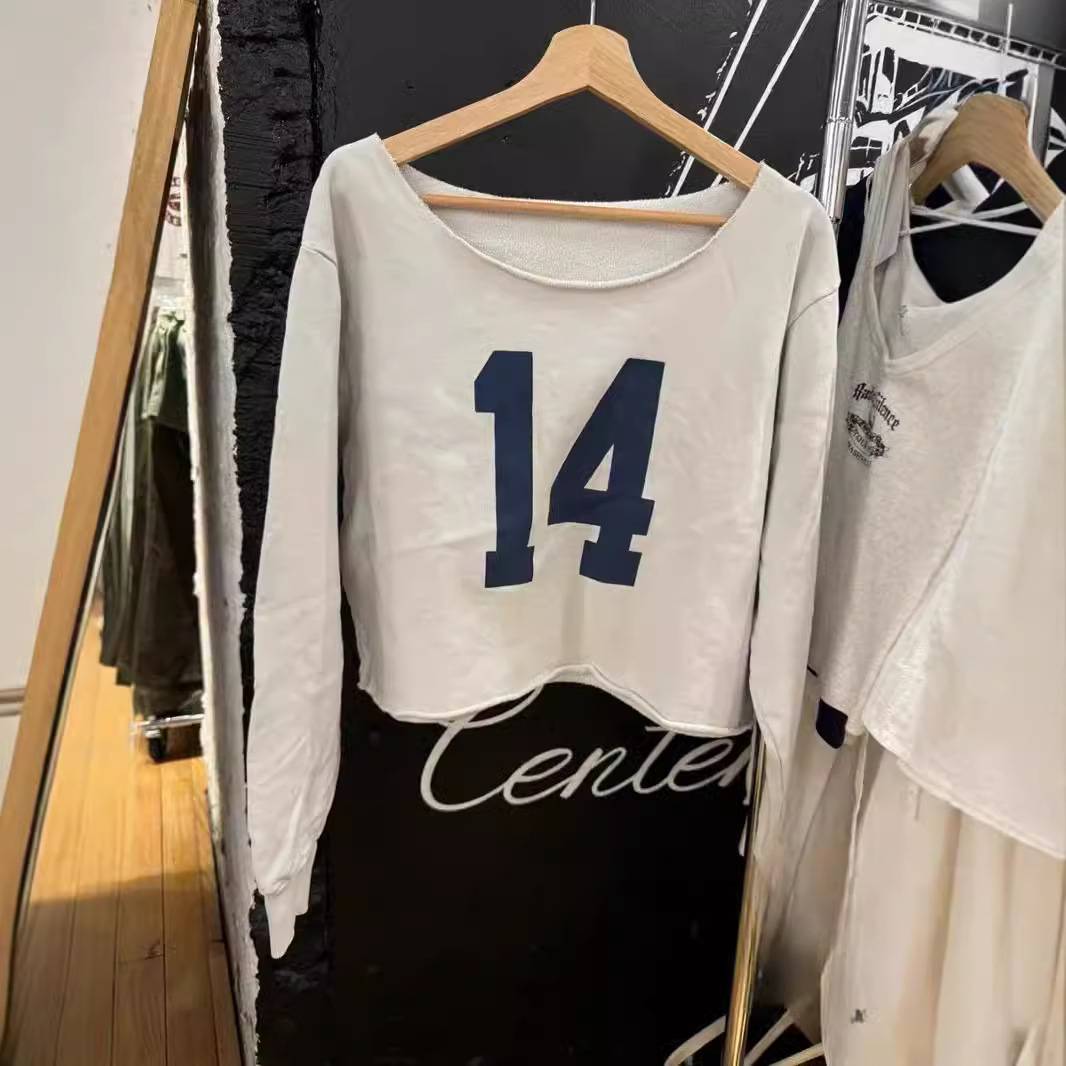 BM风水泥灰做旧毛边14毛圈卷边大领口卫衣上衣女bm一字肩短款长袖