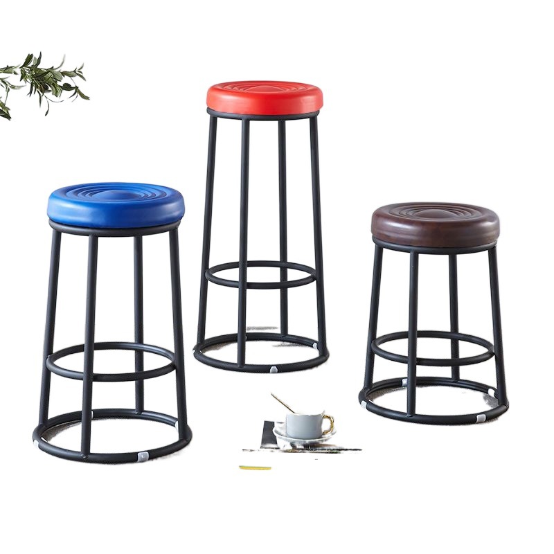 Silla de bar de lujo ligero, taburete alto de cafetería, taburete de bar, taburete de bar, tienda de teléfonos móviles, taburete alto ktv, taburete de sala de juegos, lote