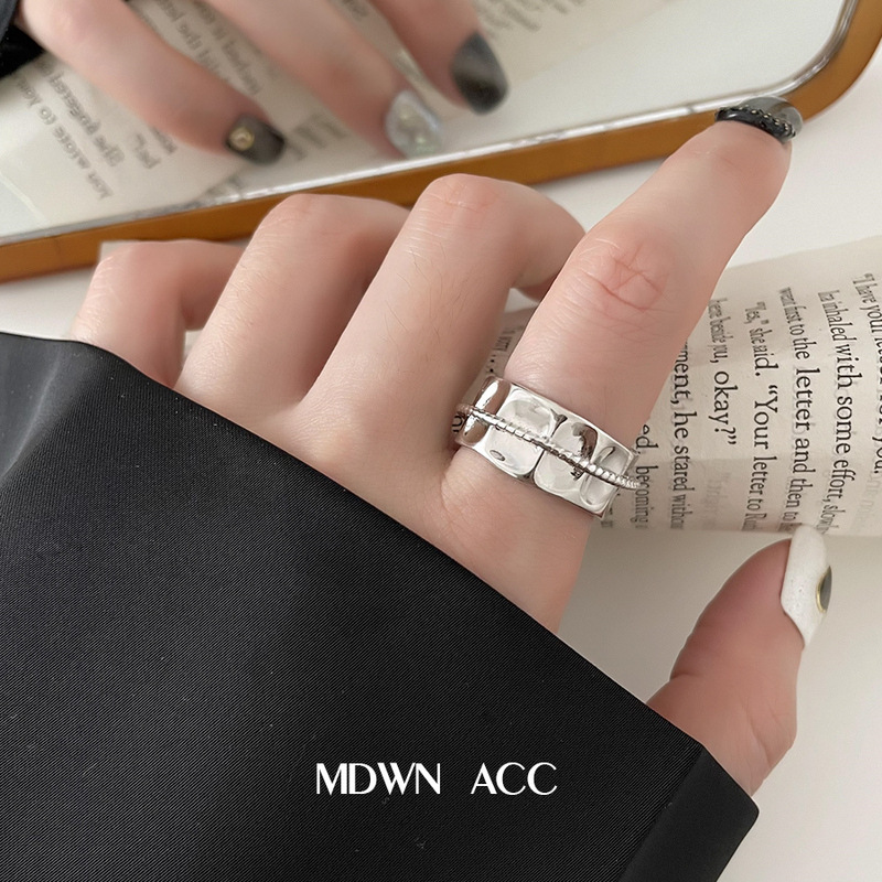 Anillo cuadrado chapado en plata S925 para mujer, anillo abierto en forma de V geométrico de moda vintage, anillo irregular para el dedo índice estilo ins.