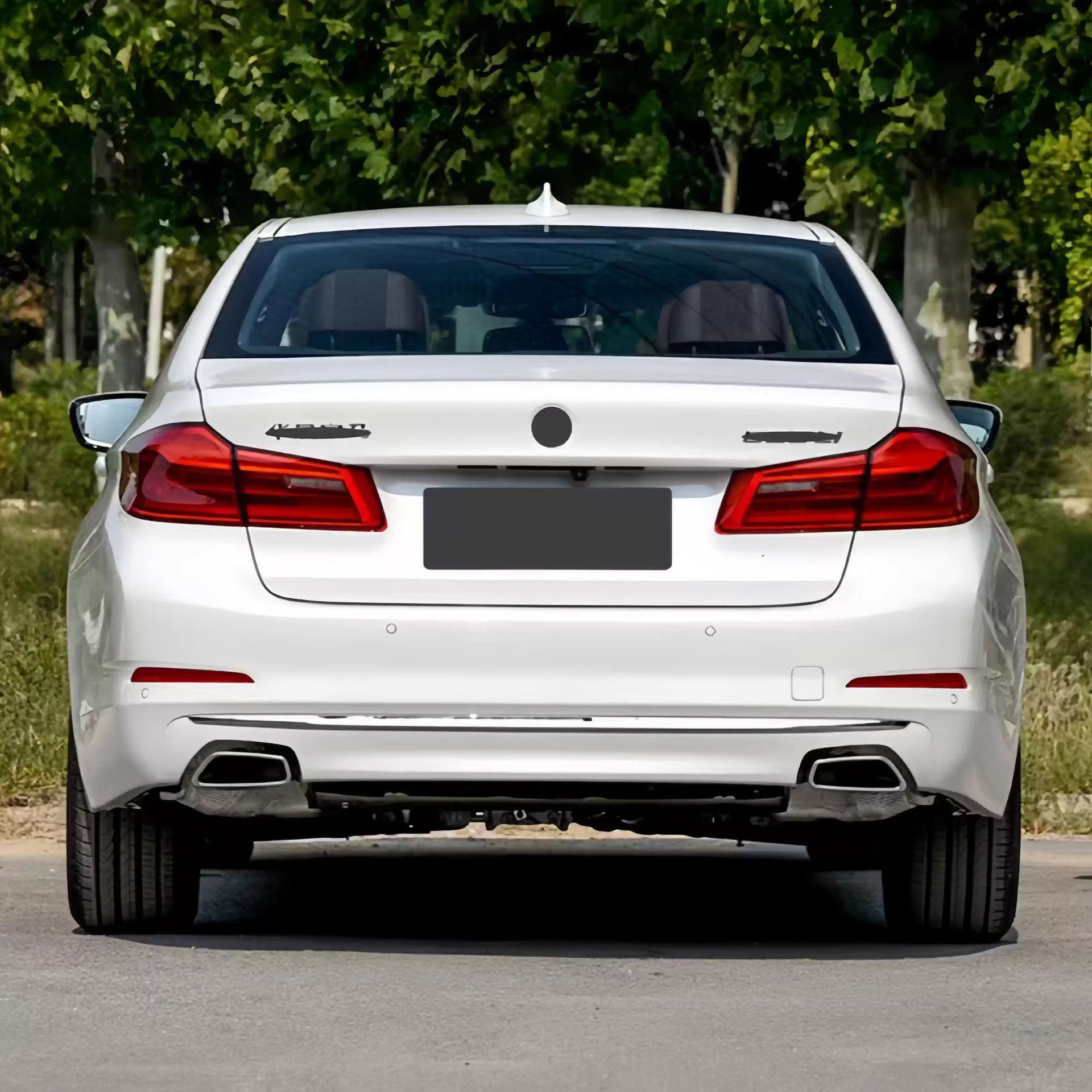 Suitable for 18-20 Bmw 5 Series 525 530 G30 G38 Old Models to Be Modified to New 21 Model M5 Mt Body Kit Front and Rear Bumpers
