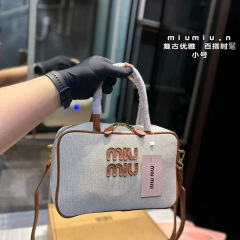 2025miu缪新款时尚保龄球包复古大容量手提公文包单肩斜跨托特女