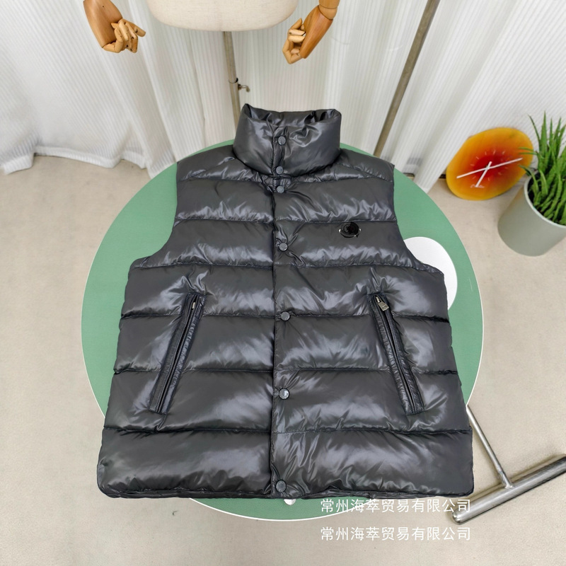 2026 Mongolian 21Fw Tibb Classic down Oncler Vest Tib Stand Collar Boxer Small Label Vest Wholesale
