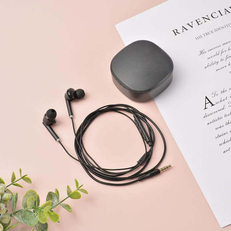 Проводные наушники (Earbarin), чехол-макарон, 3.5 мм, кабель 1.2 м из ПТФЭ с микрофоном и встроенным пультом