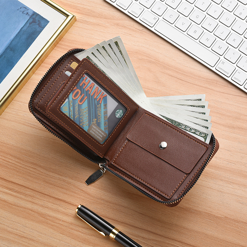 Short fashionable retro polyurethane wallet with zipper