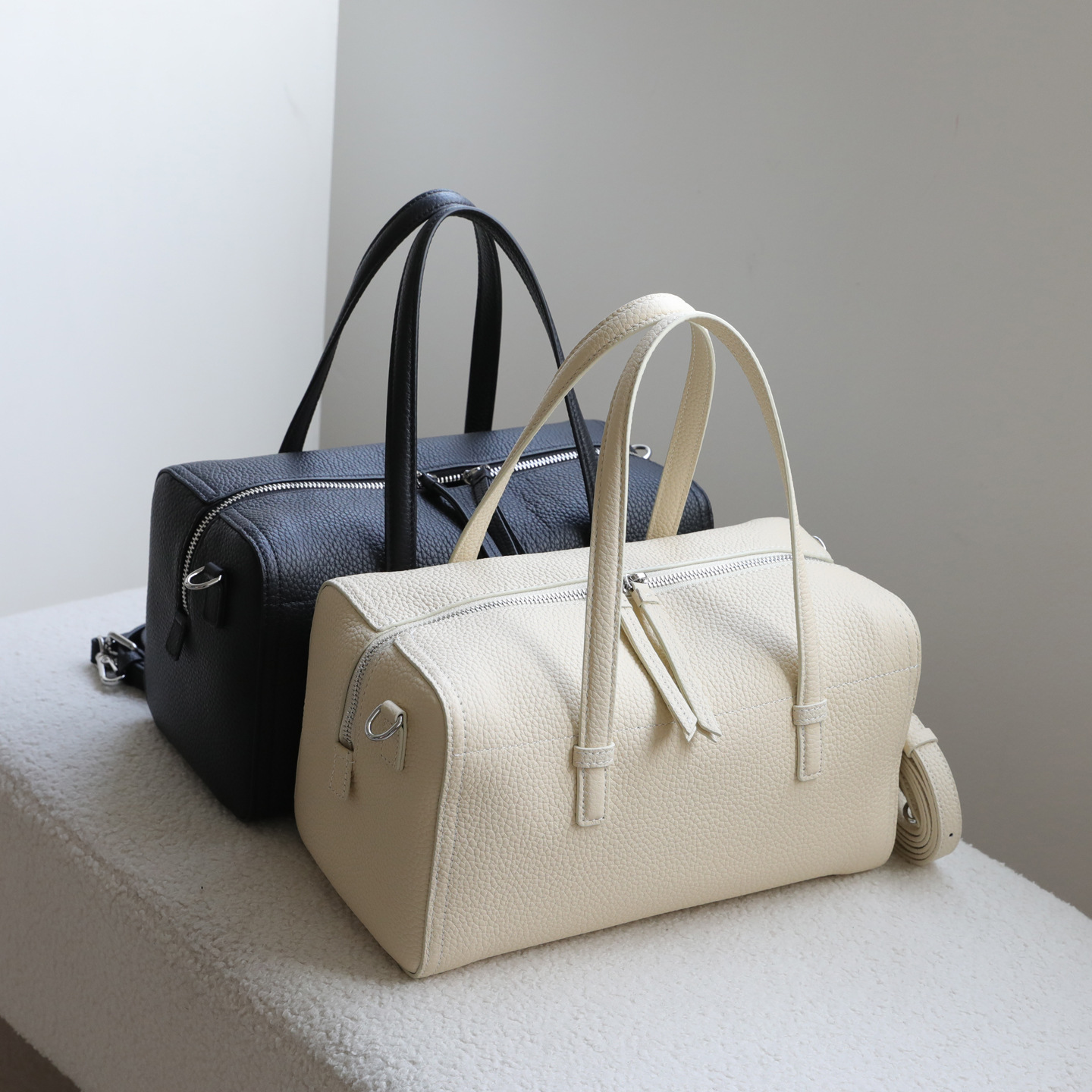 Korean Style Minimalist Top Grain Cowhide Bowling Handbag, Commuter Boston Pillow Bag, Shoulder And Crossbody Genuine Leather Women's Bag