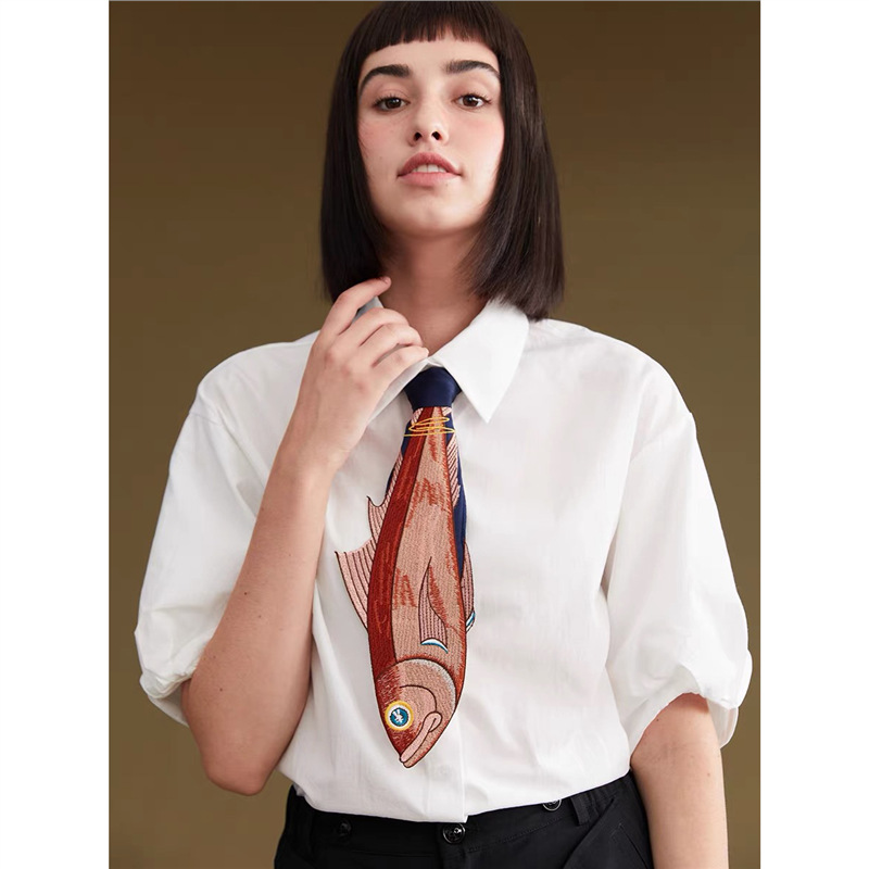 RORY 오리지널 디자인 여름 디자인 불규칙한 재미있는 물고기 자수 넥타이 액세서리