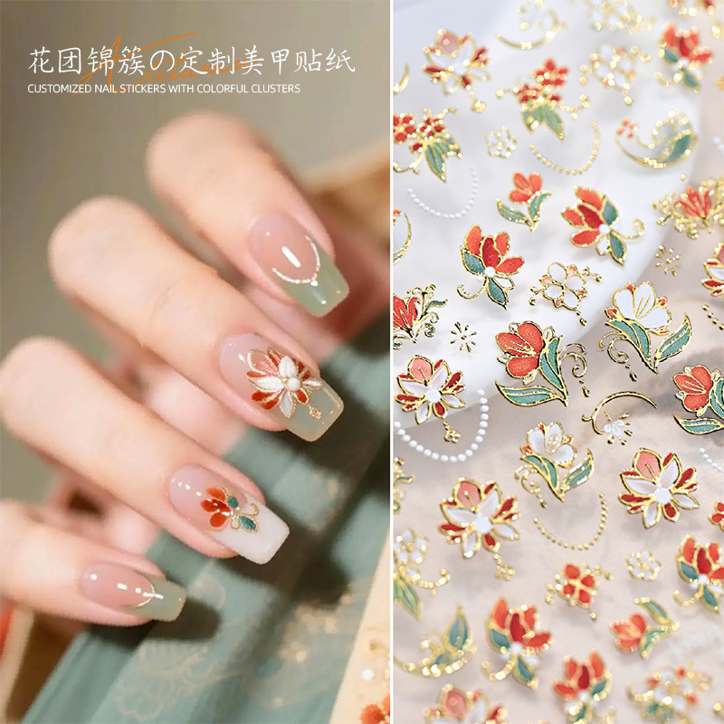 Celebridades de Internet nuevas pegatinas de uñas de racimo de flores chinas flores francesas en relieve decoraciones de uñas de vestir tridimensionales al por mayor