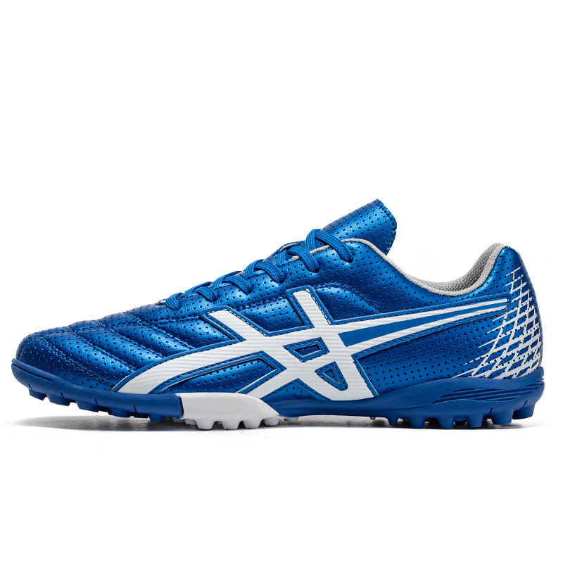 Zapatos de fútbol para hombres y mujeres estudiantes adolescentes AG clavos largos entrenamiento de carreras de clavos al por mayor tecnología ventilada para adolescentes