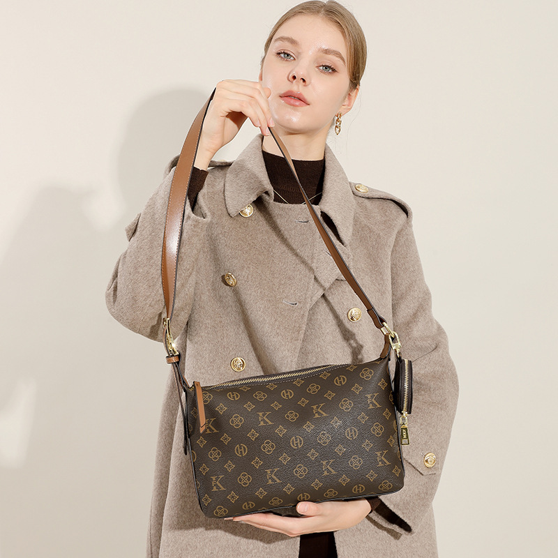 MK F Autumn and Winter Super Popular Commuter Women's Bag 2024 New Classic Printed Retro Shoulder Bag Crossbody Bag Niche Design