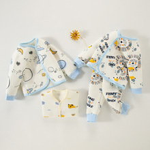 新生兒夾棉保暖衣服套裝秋冬款嬰兒春秋3-6-12個月寶寶對扣衣服