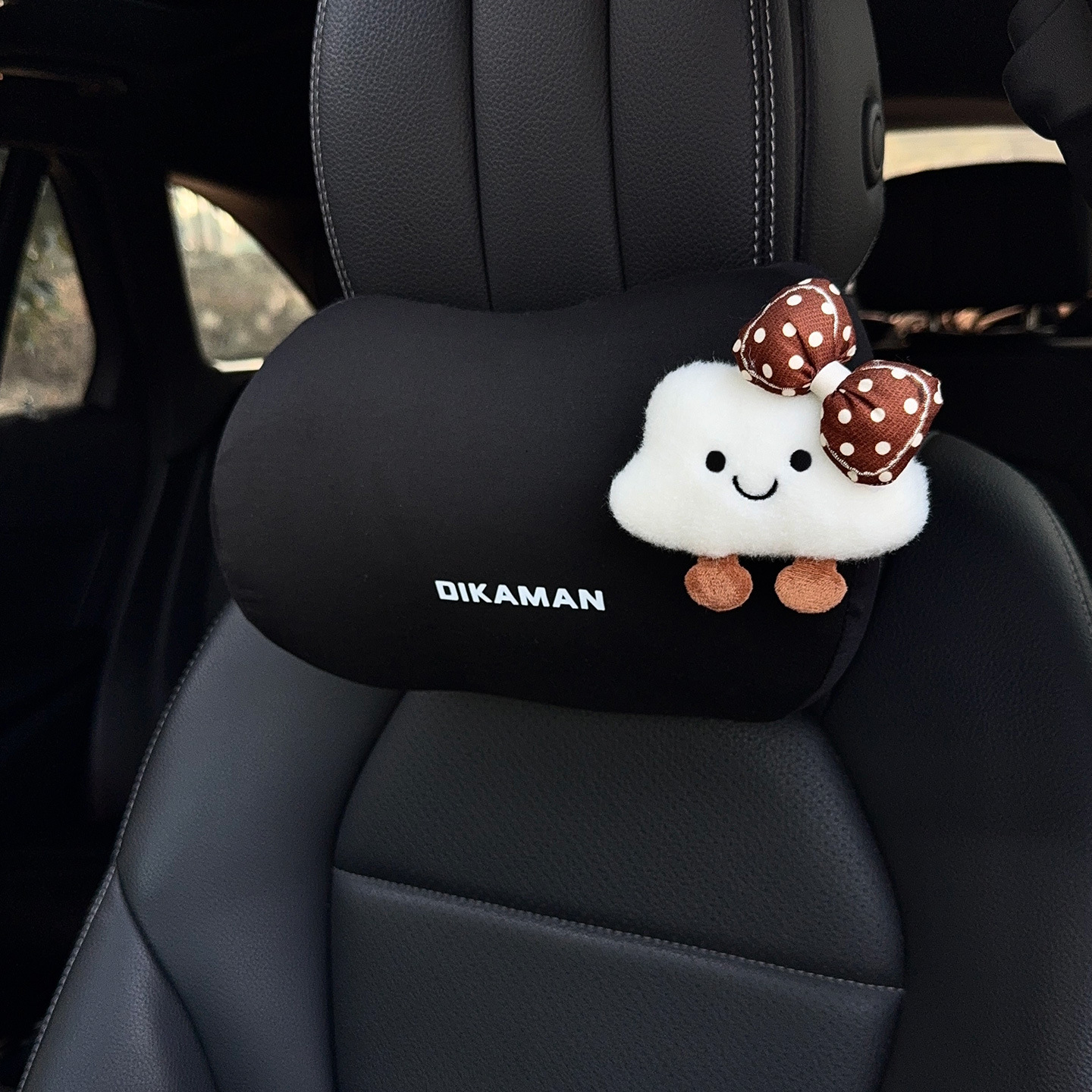 Car Neck Pillow, Cute Cloud-Shaped Headrest, a Pair of Car Pillows, Cartoon Car Interior Creative Decoration, Suitable for All Seasons