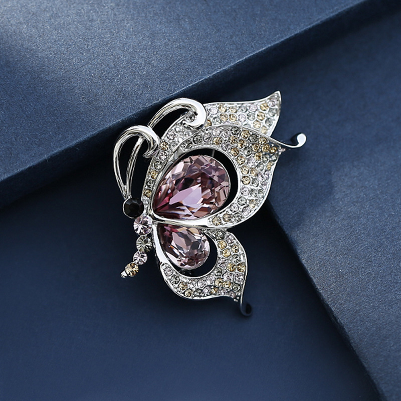 Spilla a farfalla vintage in cristallo per donna con strass_voghion.com
