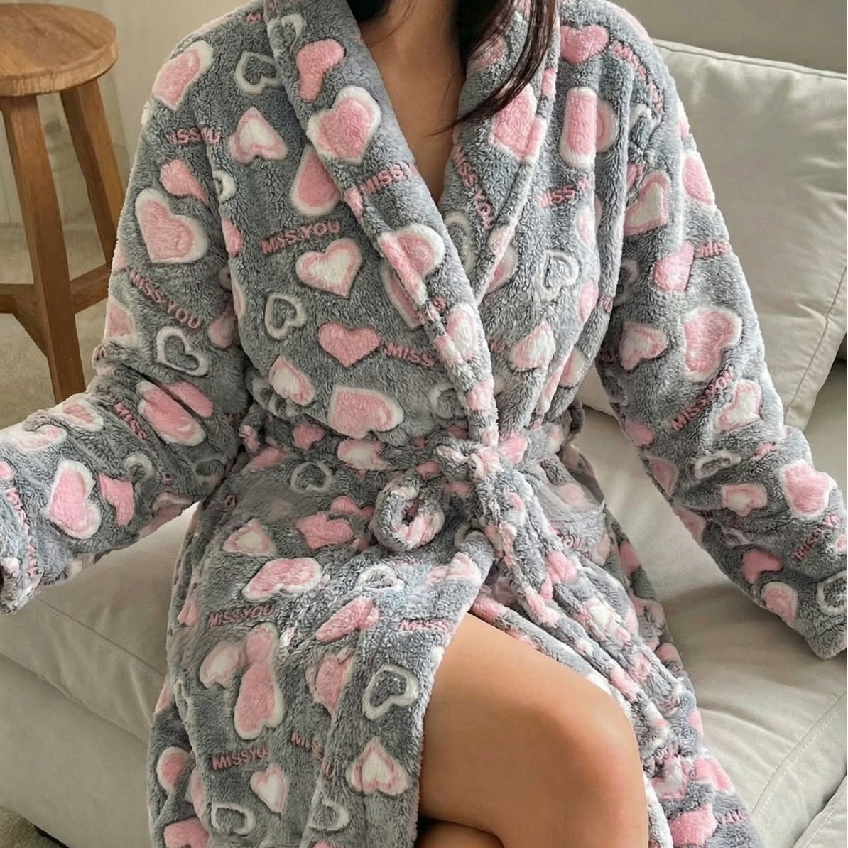 秋冬法兰绒睡衣 双面加厚女款 带腰带宽松保暖舒适居家服三色可选